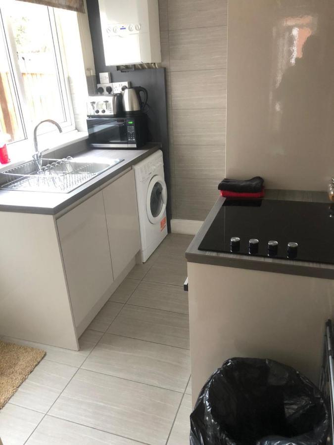 Kenrick Street Great House Available For Guests And Contractors Parking And Wifi Villa Nottingham Eksteriør billede